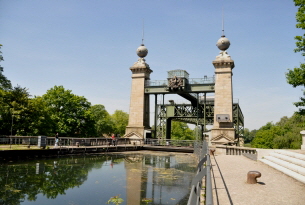 Sciffshebewerk-Henrichenburg-2010 u02